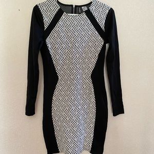 H&M Divided Black & White Bodycon Dress